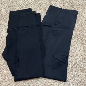 2 pairs Hawthorne Heynuts black leggings size small